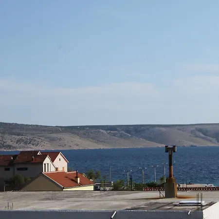 6587b Starigrad Paklenica